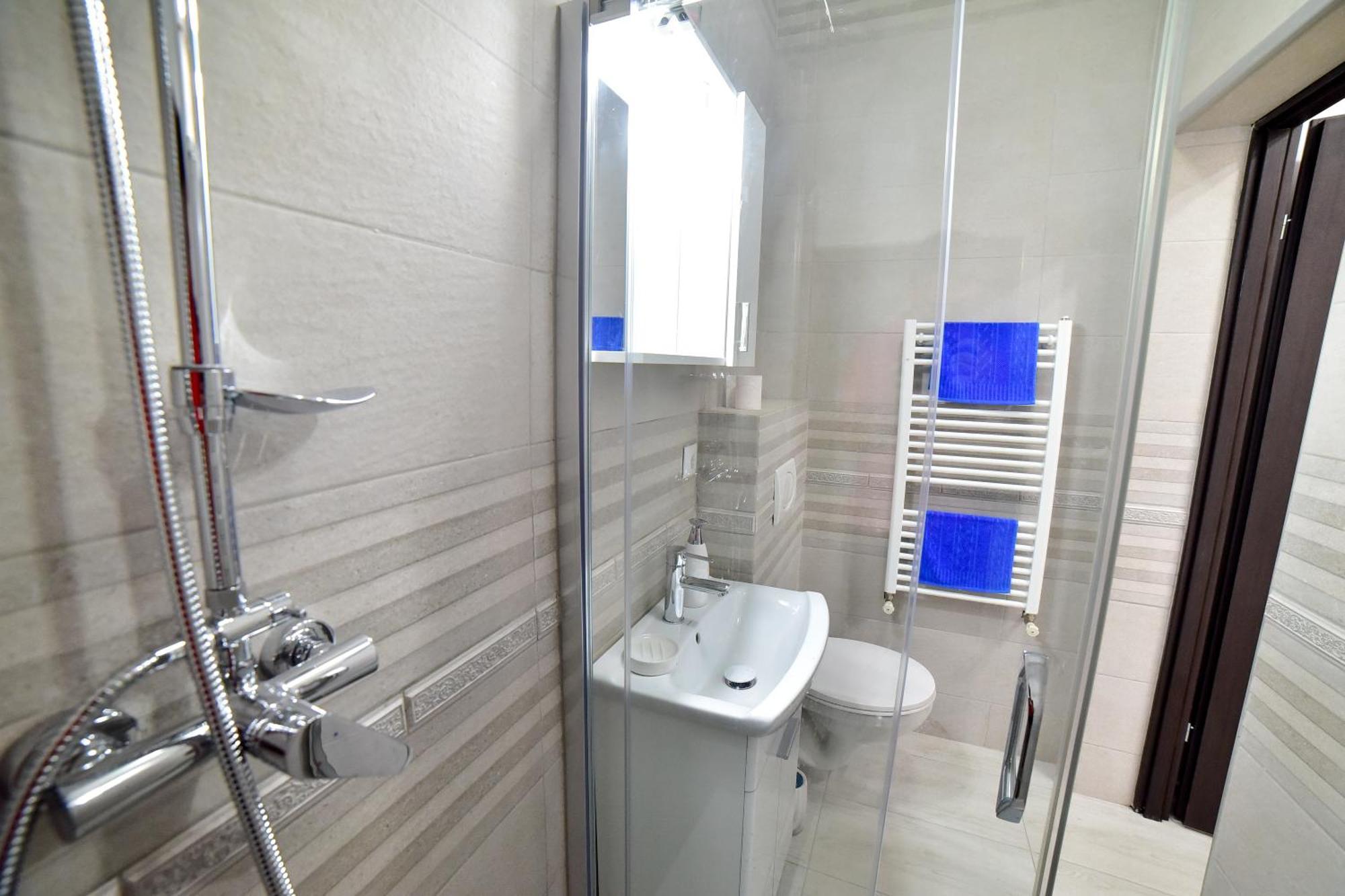 Ferienwohnung White House & Jacuzzi Hermannstadt Exterior foto